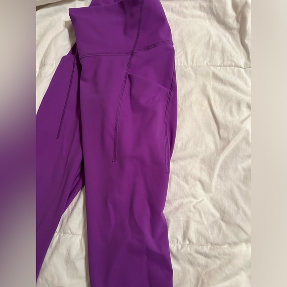 Wunder train 25” Lululemon tights - Picture 2 of 3